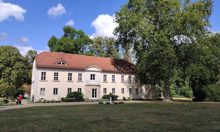 Gutshaus Neukladow