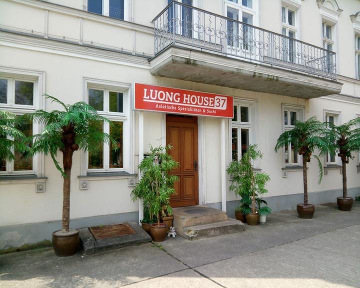Luong Haus 37