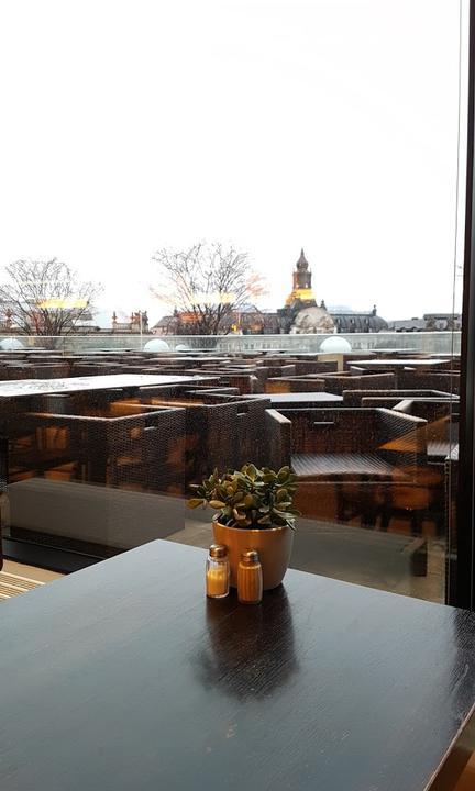 Le Buffet Restaurant
