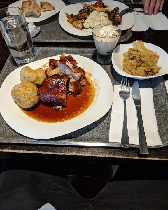 Le Buffet Restaurant