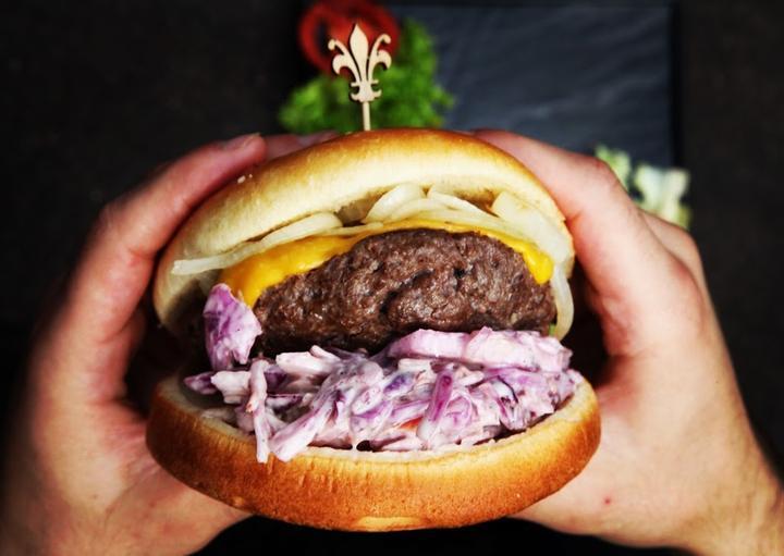 Lord of the Grillz - Mittelalterliches Grill & Steakhaus