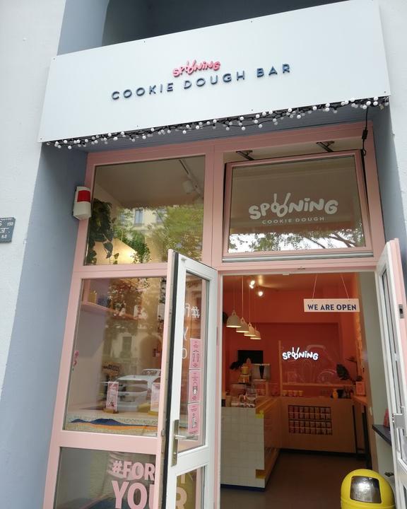 Spooning Cookie Dough Bar