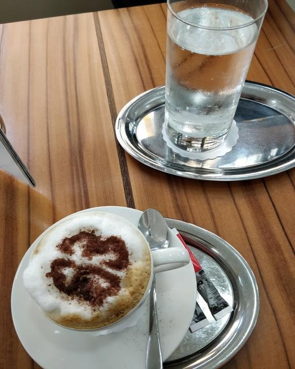 Eiscafe Cortina