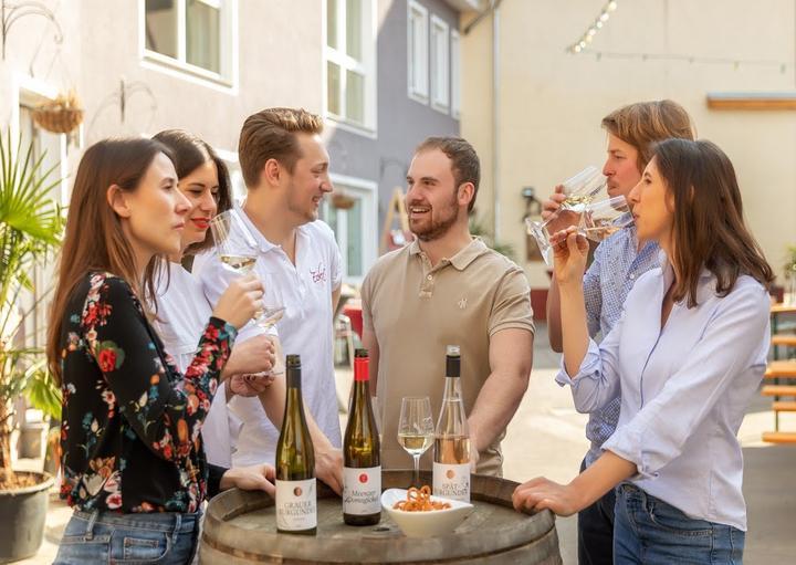 Der Laurentiushof - Weingut Eckert I Mainz