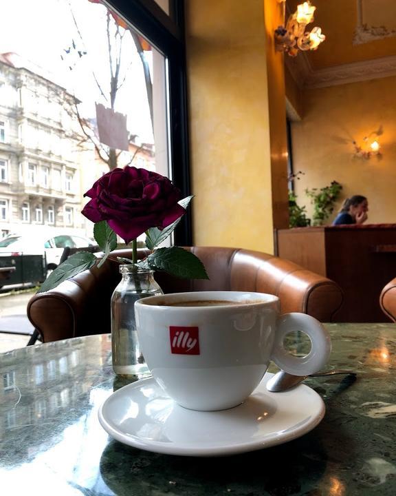 Cafe Bluete