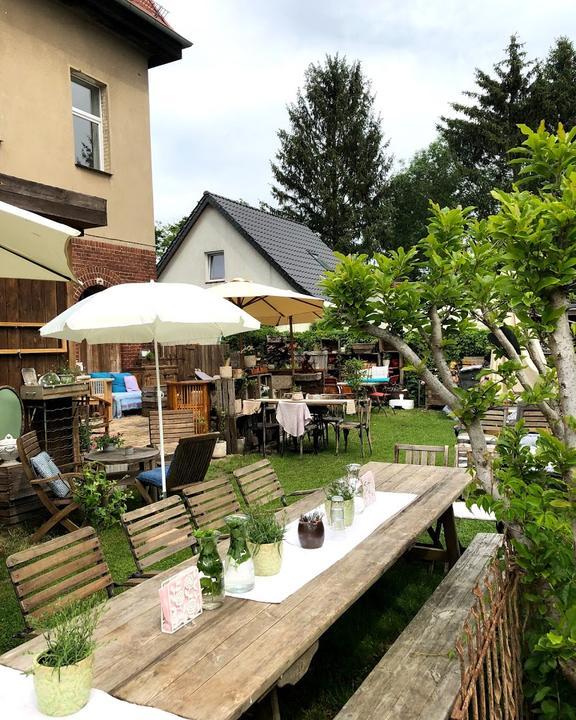 Blumen.Kaffee.Schonwalde