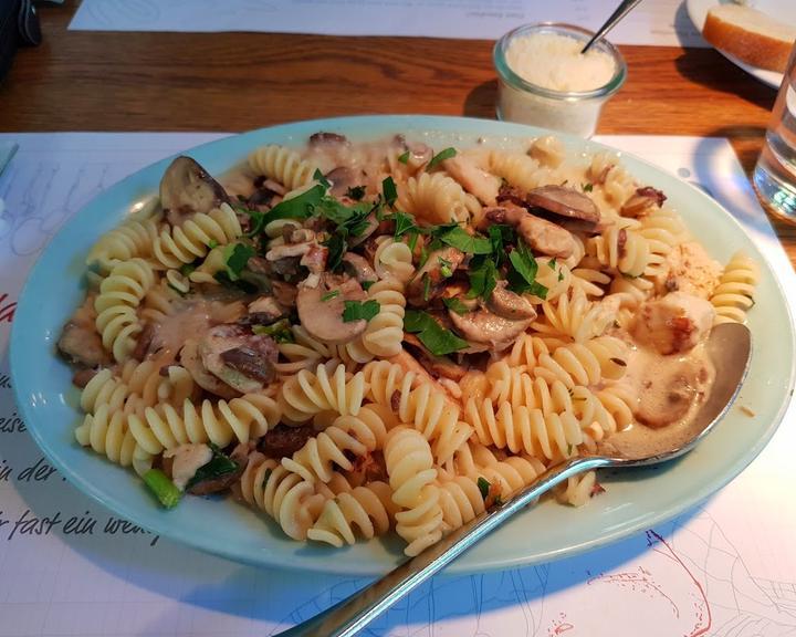 Mama Trattoria