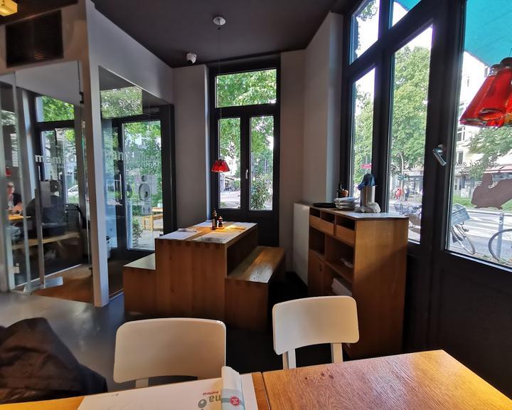 Mama Trattoria