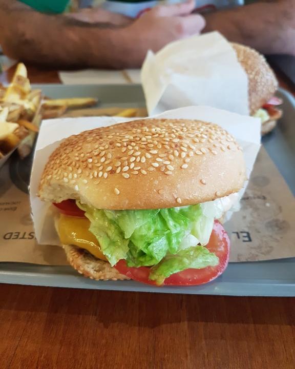 Wally's