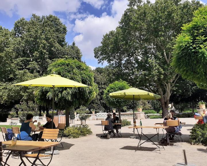 Zitronencafe im Koernerpark