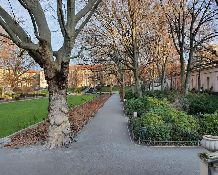Zitronencafe im Koernerpark
