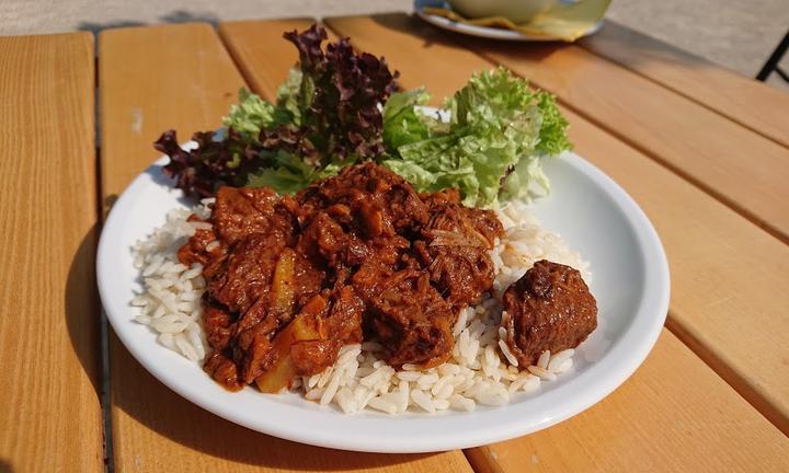 Zitronencafe im Koernerpark