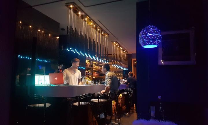 Mirror Munich Bar