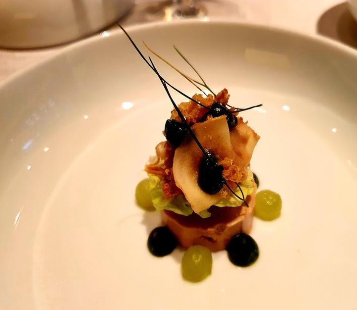 Roni-Simon Restaurant