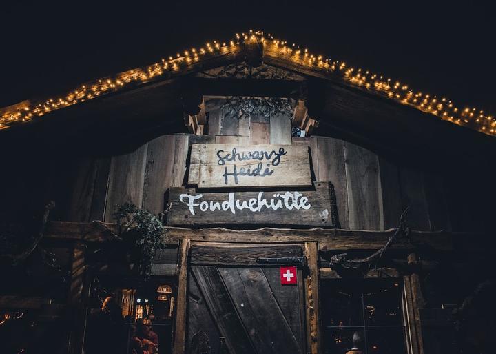 Fondue Hutte