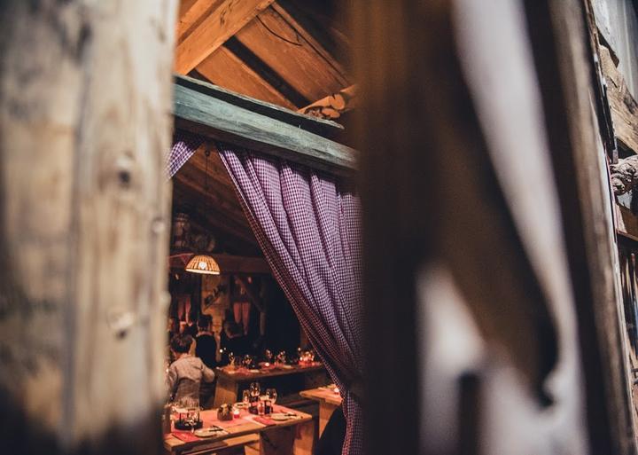 Fondue Hutte