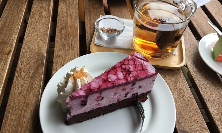 Paulines Hafencafe