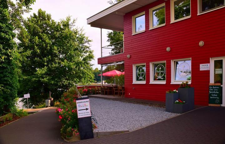 Paulines Hafencafe