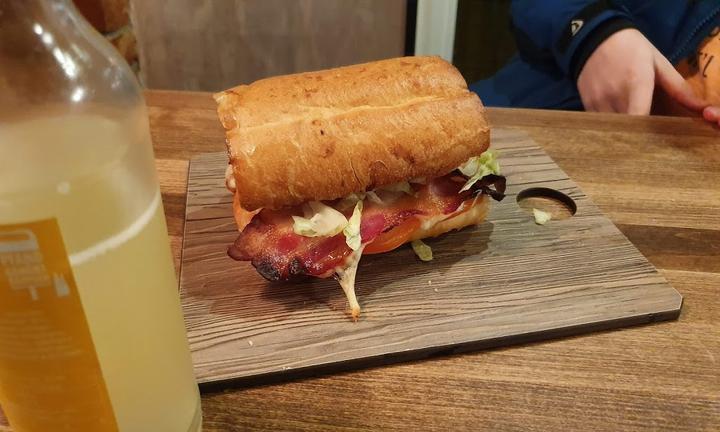 Monsieur Alfon's