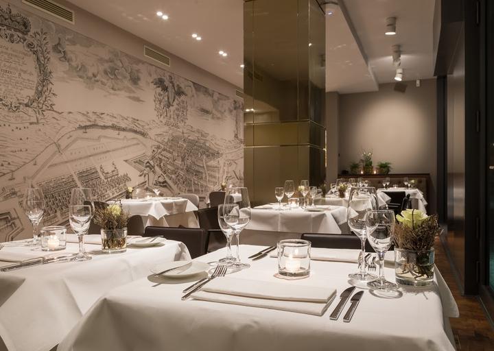 1687 Restaurant & Café