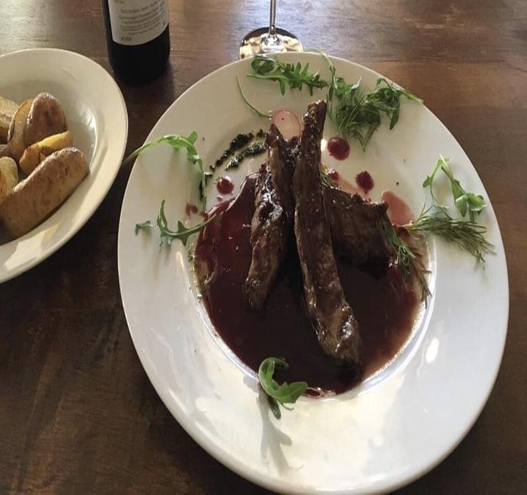Die Taverne