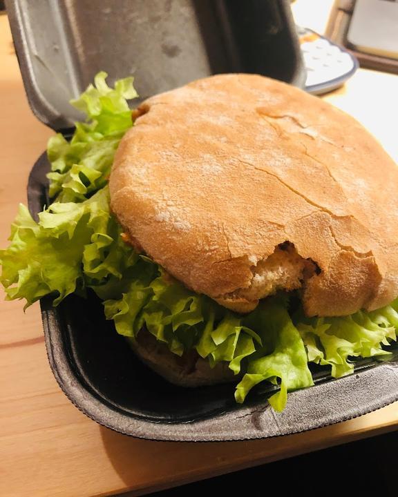 Musty Burger