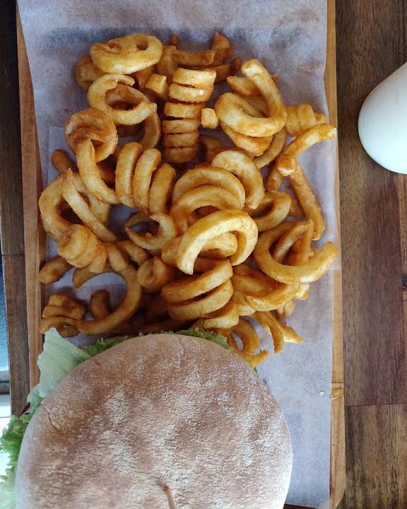 Musty Burger
