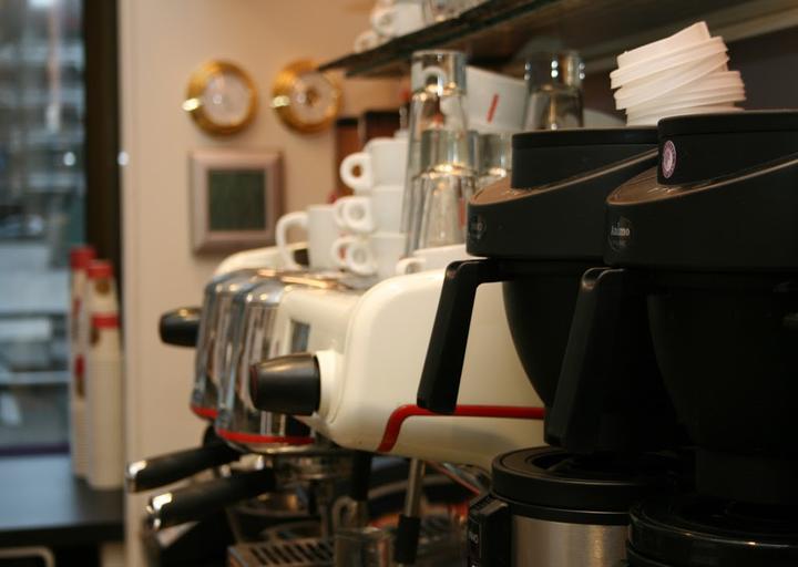 ORAIA Cafe Konditorei Eis