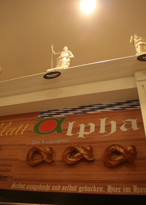 ORAIA Cafe Konditorei Eis