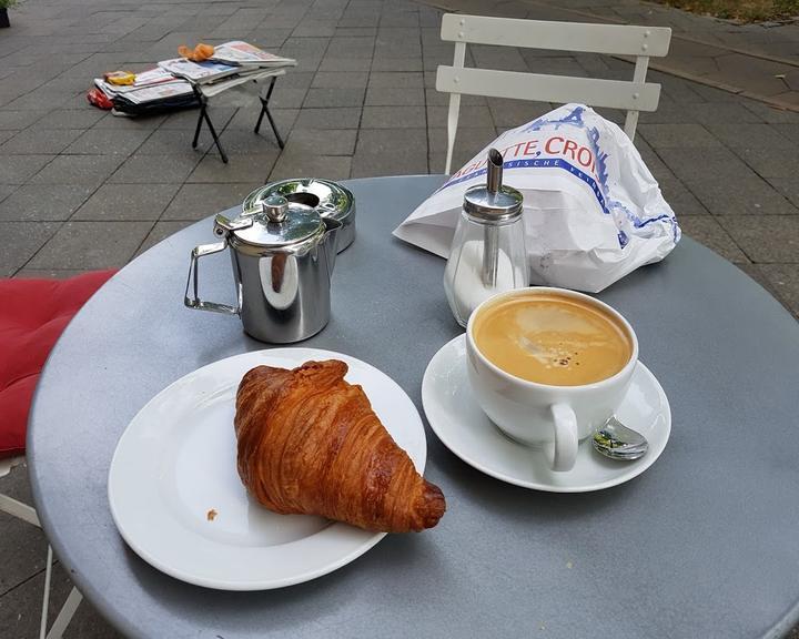 Baguette, Croissant & Co.