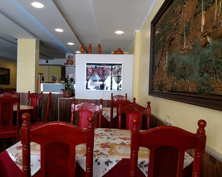 Van Spezial Asia Bistro