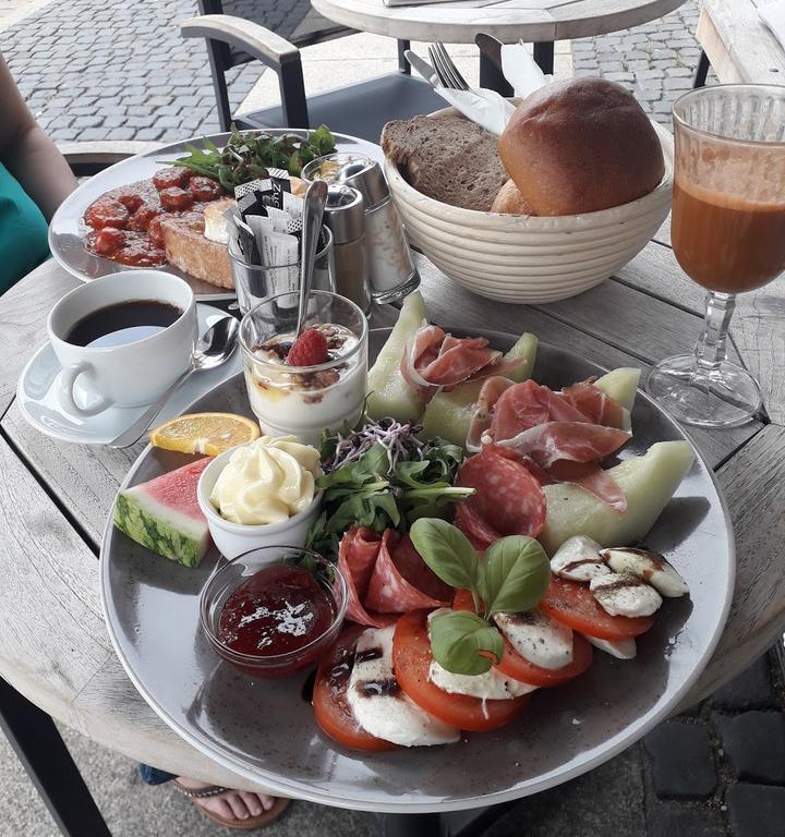 Café Lucie
