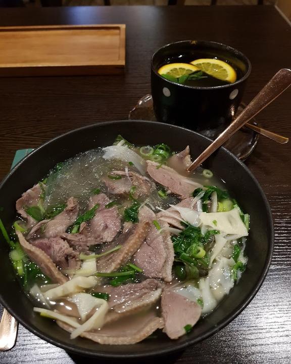 Hanoi Vietnamese Kitchen & Sushi