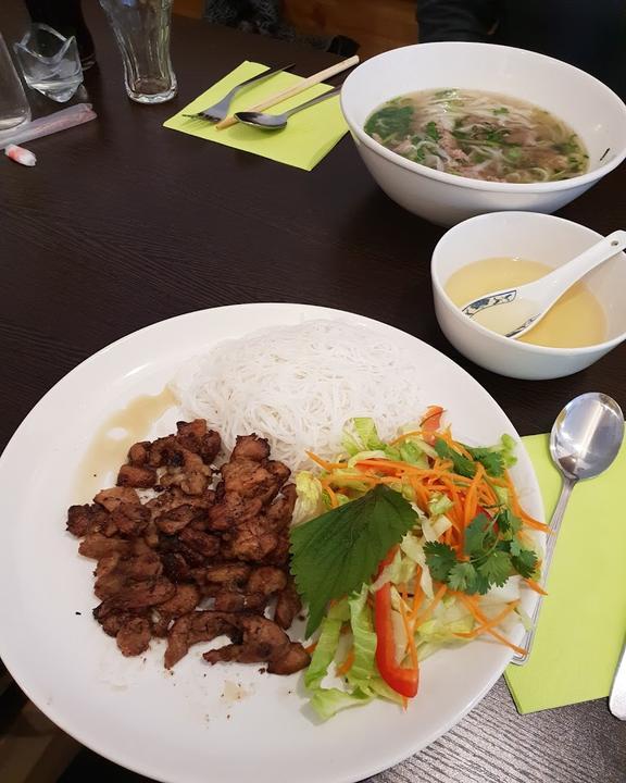 Hanoi Vietnamese Kitchen & Sushi