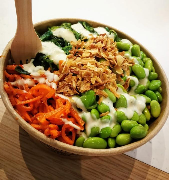 U|F Poke Bar