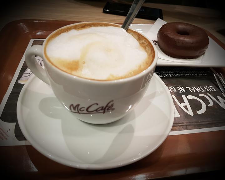 McDonalds im Flughafen