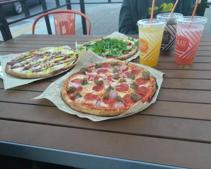 Pizz a Pizz