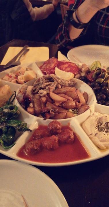 Sufis Restaurant and Catering