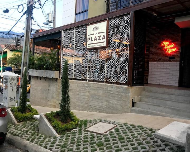 La Plaza
