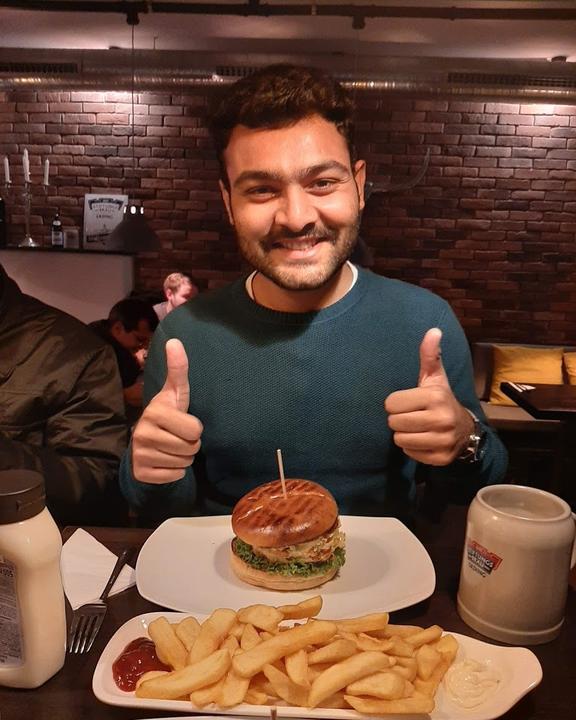 Bo's Burger & Bar