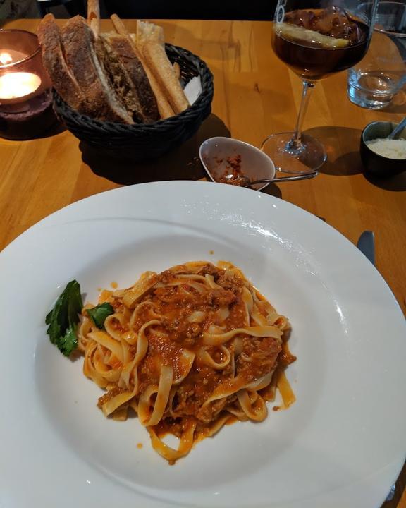 Lupo Vino e Cucina