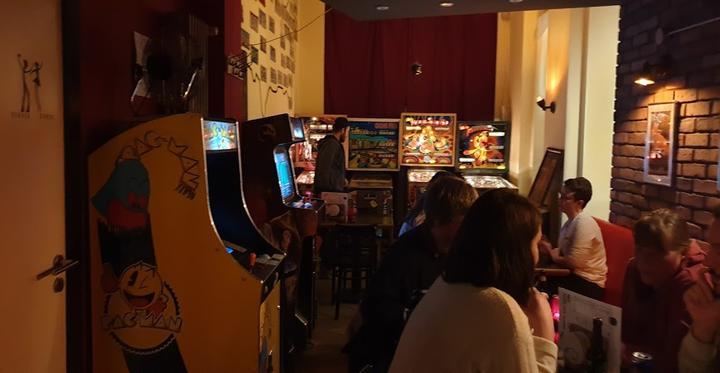 Red Fox Bar