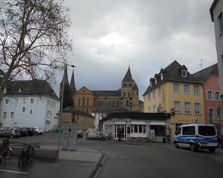 Sieh um Dich