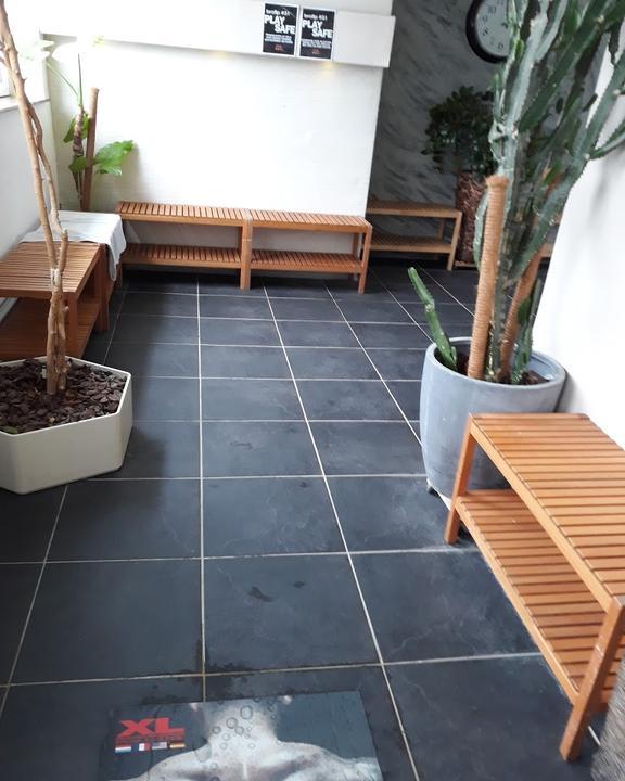 XL Sauna Lounge