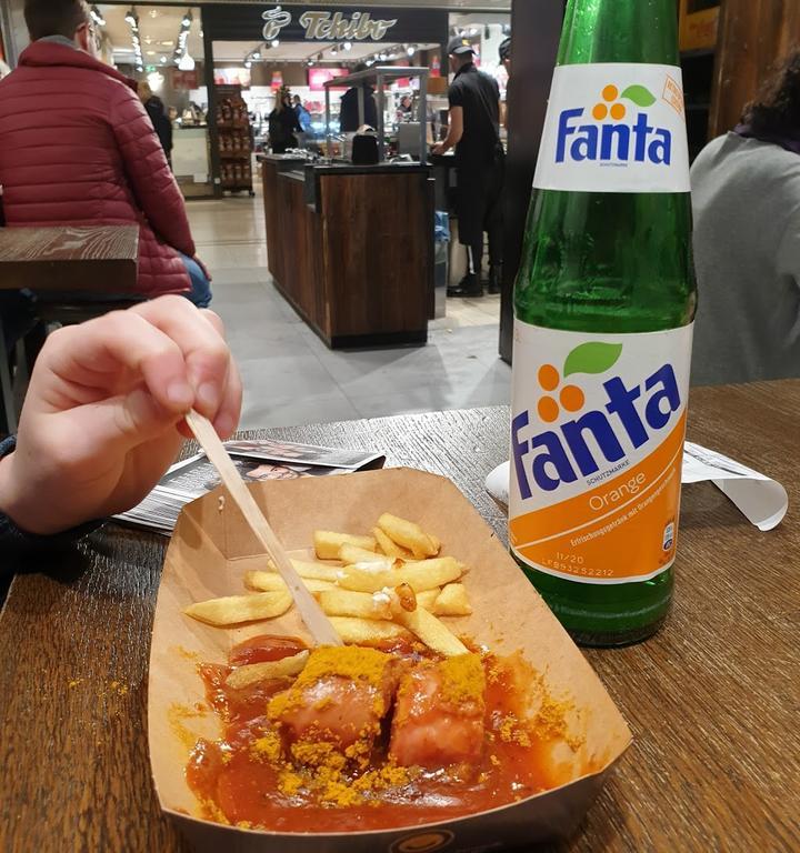 Pommes Freunde OEZ München