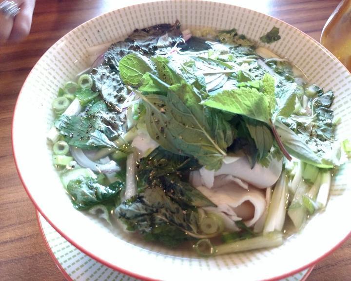 Ã-ÃU Vietnamesisches Restaurant