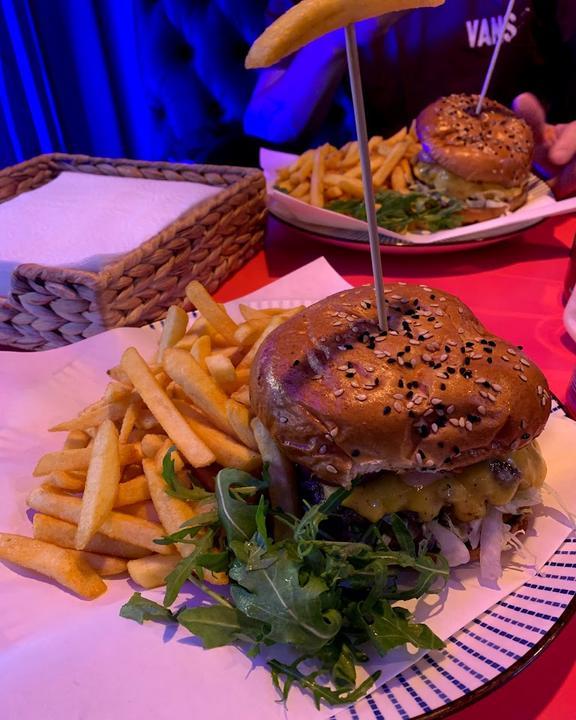 BurgerCrew Homemade Burger Grill