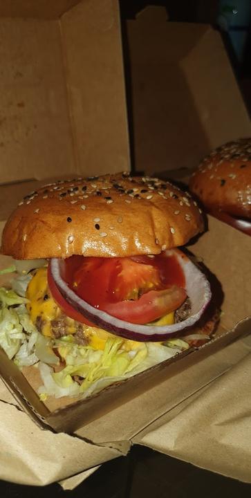 BurgerCrew Homemade Burger Grill