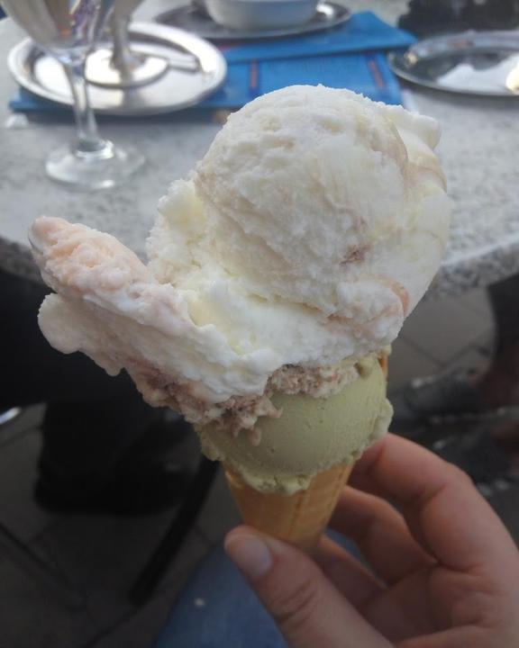 Eiscafe Soravia Inh.William Olivotti