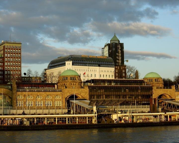 Landungsbrucken & Kaisergarten